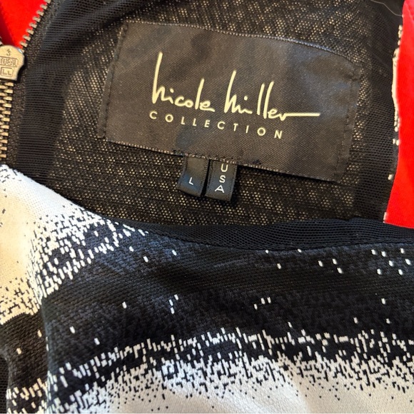 Must bundle dress size large - Picture 5 of 6